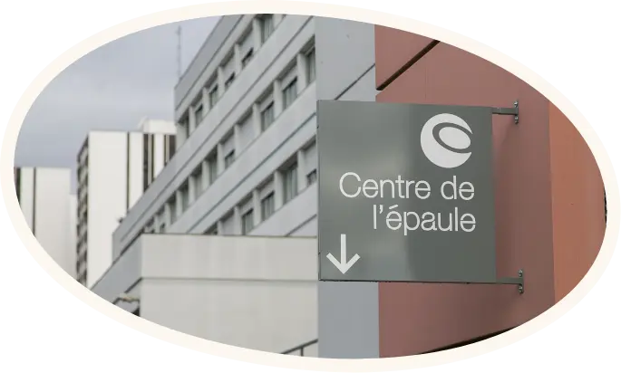 Image entrée centre de l'épaule Bordeaux
